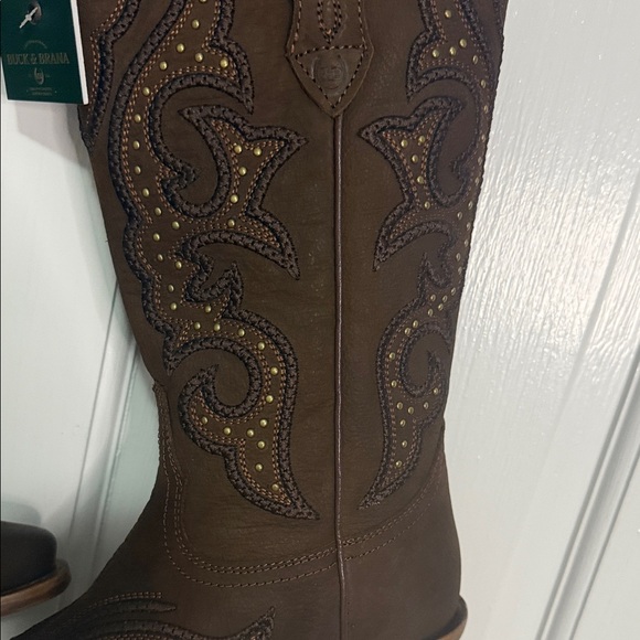Brown Heeled Boots - Picture 4 of 6